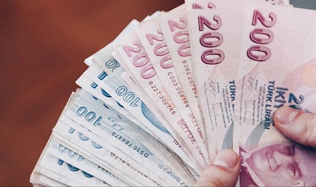 Emeklilerin bayram ikramiyesi ödemeleri 2 Nisan ile 5 Nisan arasında hesaplarına yatırılacak