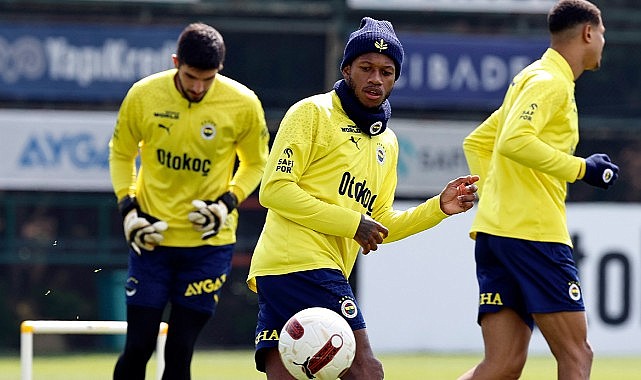 Fenerbahçe, Adana Demirspor maçı hazırlıklarını sürdürdü