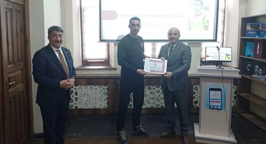 Gençler, Milli Hakem Doğu Yılmaz’ın kariyer hikayesini dinledi