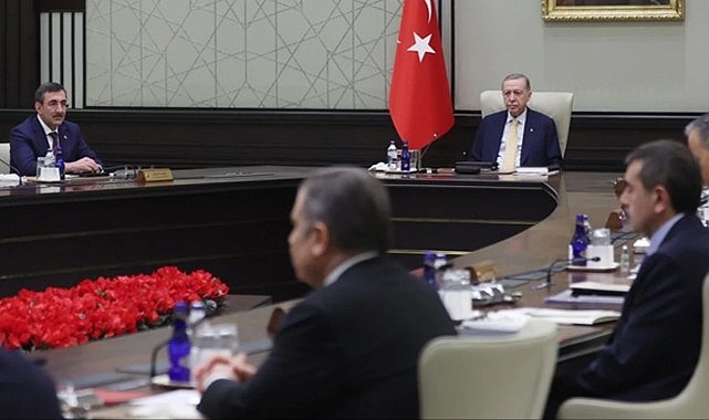Gözler Kabine Toplantısı'nda! Masada vatandaşın belini büken et ve gıda fiyatları var
