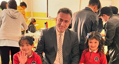 Hanak’ta öğrencilere ücretsiz kuaförlük hizmeti verildi