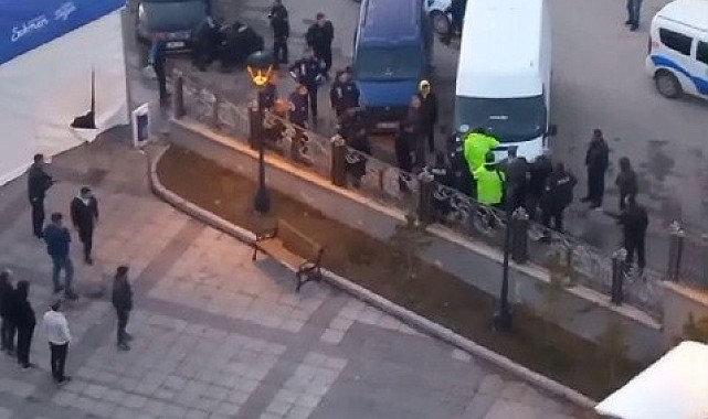 İftar çadırında masa kavgası