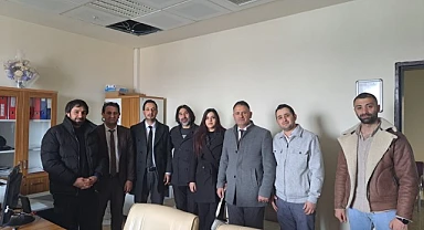 Kaçar, sağlık çalışanlarıyla bir araya geldi