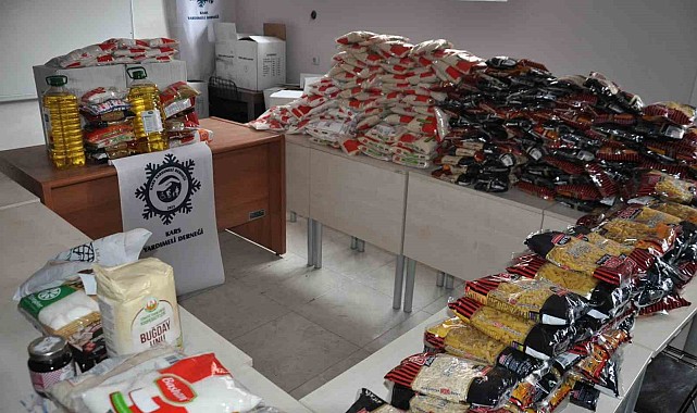 Kars'ta Yardımeli Derneği'nden Ramazan yardımı