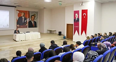 KOSGEB Müdürü Sivri ARÜ'de ders verdi