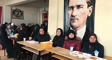 Köyden siyasete, evden işe 8 Mart