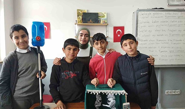 Öğrenciler geri dönüşüm malzemeleriyle teknolojik aletler yaptı