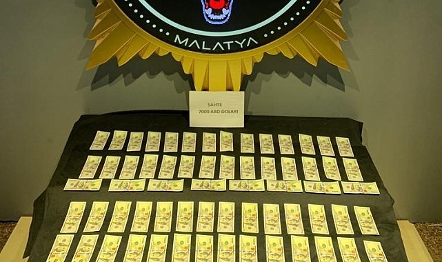 Şüphe üzerine durdurulan motosikletlinin üzerinde sahte 7 bin dolar ele geçirildi
