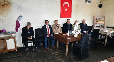 Vali Çiçek, Küçüksütlüce köylülerinin sorunlarını dinledi