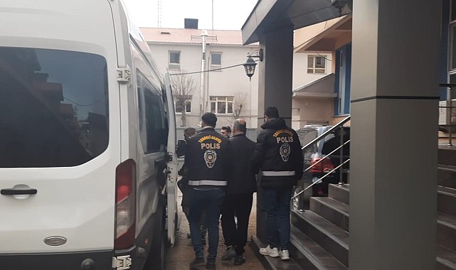Vatandaşı vize vaadiyle dolandıran 3 şahıs tutuklandı