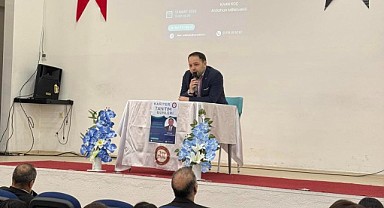 Vekil Koç, mezun olduğu lisede kariyer günlerine katıldı