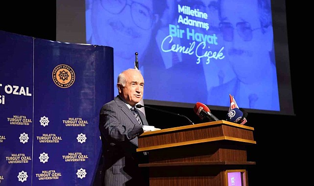 8. Cumhurbaşkanı Özal, memleketinde anıldı