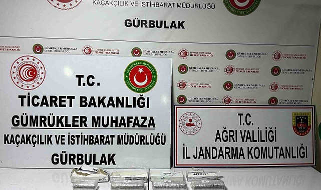 Ağrı'da uyuşturucu ve kaçak malzeme operasyonu