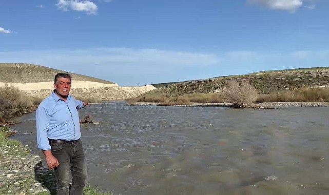 Aras nehri coştu