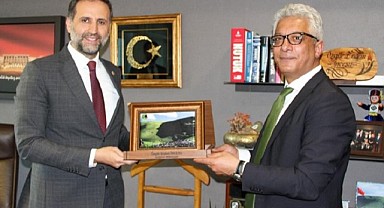 Ardahan Baro başkanı Murat Yolçu, Vekil İncesu’yu ziyaret etti