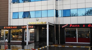 Ardahan Belediyesinde atama tartışması: Oy vermeyen çöpe!