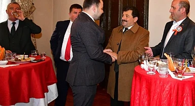 Ardahan protokolü bayramlaştı
