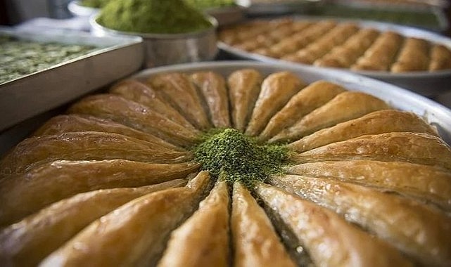 Bayramda sağlıklı tatlı tüketme önerileri