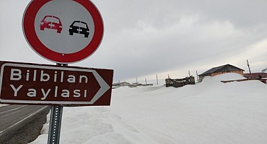 Bülbülan’da kar esareti devam ediyor