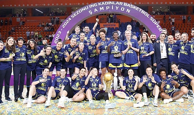 Fenerbahçe Alagöz Holding, Basketbol Süper Ligi'nde namağlup şampiyon oldu