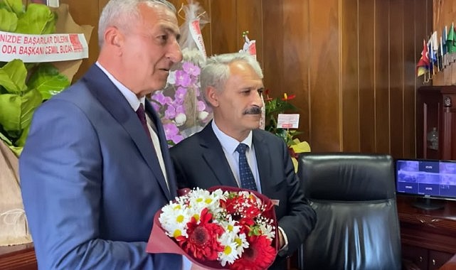 Göle Belediyesinde devir teslim töreni