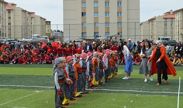 Göle’de 23 Nisan coşkusu yaşandı