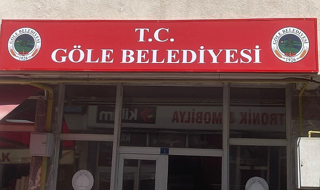 Göle'de AK Parti gitti T.C. geldi