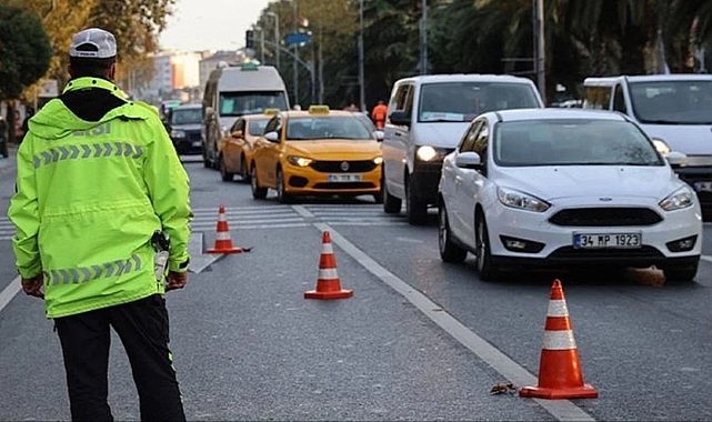 İstanbul Valiliği, 1 Mayıs için toplu taşımaya kısıtlama getirdi!