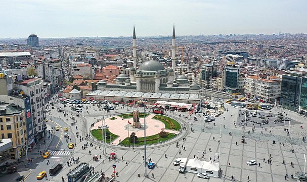 İstanbul Valiliği 1 Mayıs kutlamaları için kararını verdi: Taksim Meydanı bu yıl da kapalı