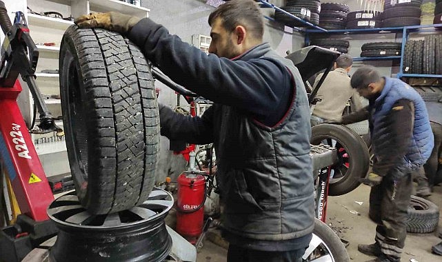 Lastikçilerde bahar yoğunluğu