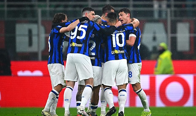 Milli gururumuz Hakan'ın takımı Inter, İtalya şampiyonu oldu