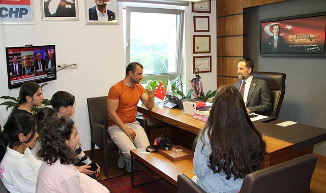 Vekil İncesu, TBMM'de Ardahanlı sporcuları ağırladı