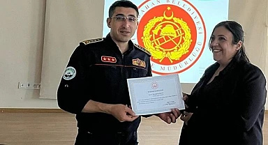 Ardahan Belediyesi, yangın söndürme eğitimi verdi
