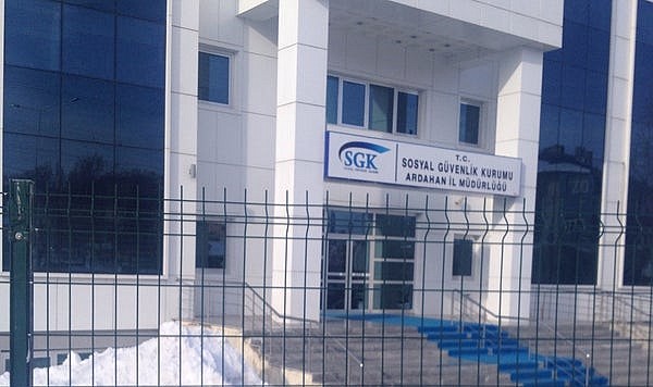 Ardahan SGK İl Müdürlüğü, vatandaş memnuniyetinde zirvede