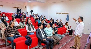 Ardahan Üniversitesi, TÜBİTAK Proje eğitimi düzenledi