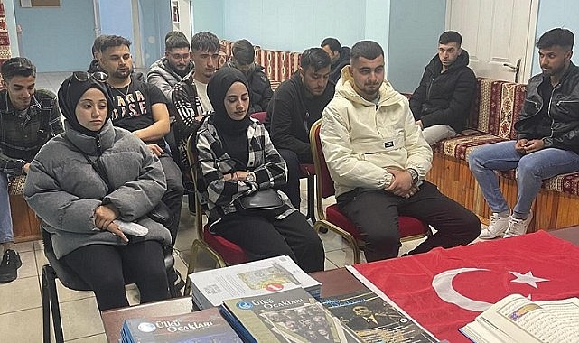 Ardahanlı Ülkücüler Kuran-ı Kerim tilaveti dinleyip dua etti