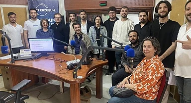 ARÜ’lü öğrenciler Erzurum Radyosu’nun konuğu oldu