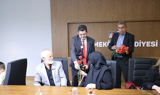 Başkan Çerkez, şehit anneleriyle bir araya geldi