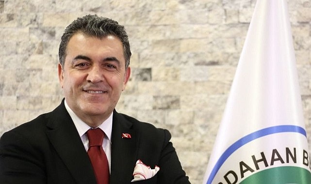 Başkan Demir; "Gençler Cumhuriyeti ileriye taşıyacak olan sizlersiniz"