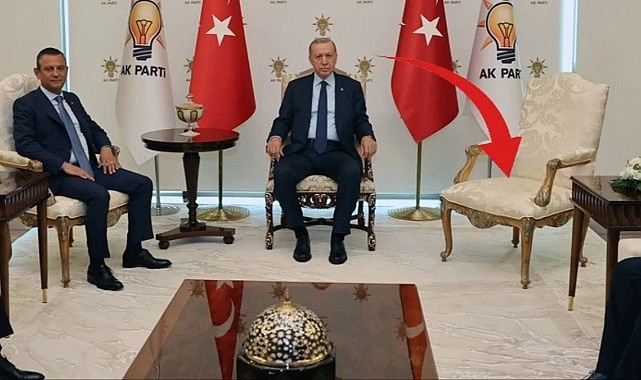 CHP lideri Özel'den boş koltuk yorumu: Sorun iadeiziyaret adımıyla çözüldü