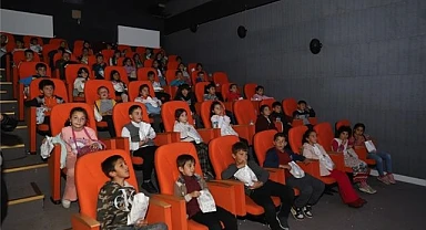 Çocuklar ilk kez sinema ile tanıştı