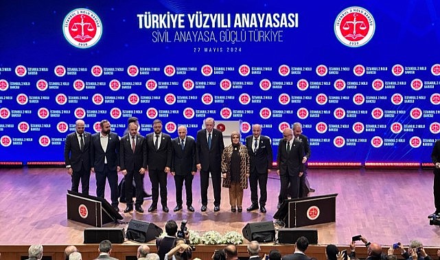 Cumhurbaşkanı Erdoğan: "Çerçevesini darbecilerin çizdiği sorunlu anayasa ile yola devam edemeyiz"