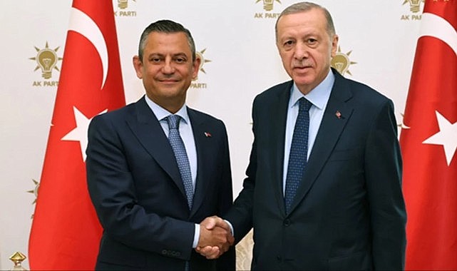 Cumhurbaşkanı Erdoğan, CHP'yi na zaman ziyaret edecek? AK Partili isim canlı yayında tarih verdi