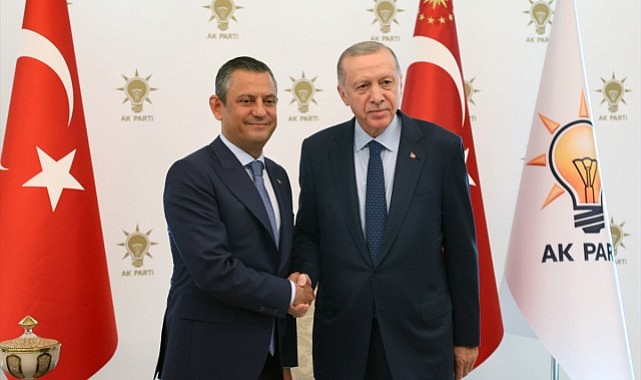 Cumhurbaşkanı Erdoğan'la görüşen CHP lideri Özel'den ilk sözler