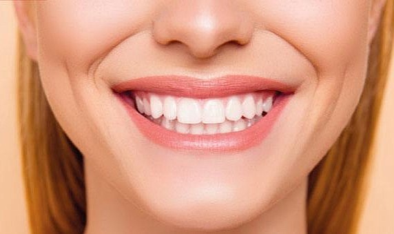 EKSİK DİŞ SAĞLIK İÇİN BÜYÜK TEHLİKE