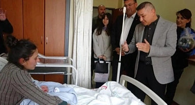 Emniyet Müdürü Şener'den, anlamlı "Anneler günü" ziyareti