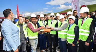 Göle'de 250 kişilik öğrenci yurdunun temeli atıldı