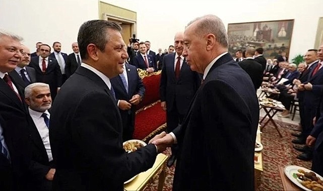 Gözler Ankara'daki kritik zirvede! Cumhurbaşkanı Erdoğan ile CHP lideri Özel, bugün görüşecek
