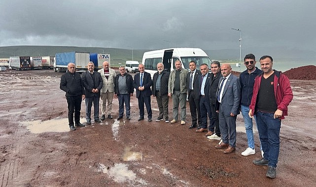 İl Genel Meclis Üyeleri TIR parkını denetledi