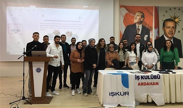İş Kulübü, öğrencilere mülakat tüyolarını anlattı